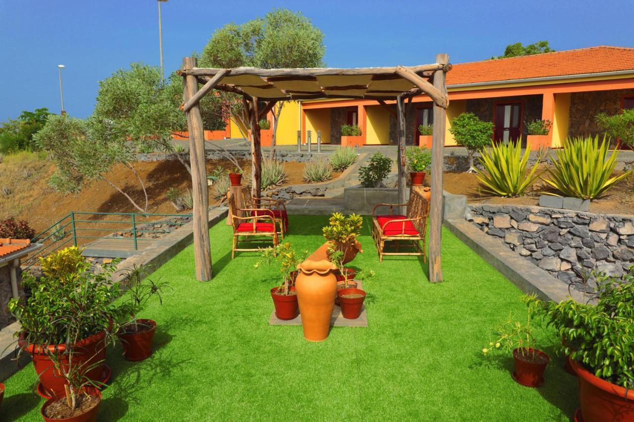 Casas Do Sol Hotel São Filipe Exterior foto